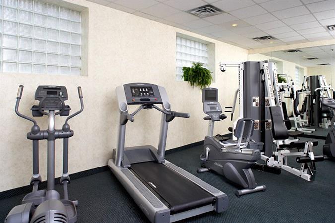 Four Points By Sheraton Toronto Lakeshore Konforlar fotoğraf
